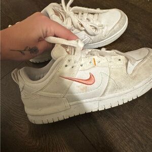 Nike Dunks White and Orange Sneakers